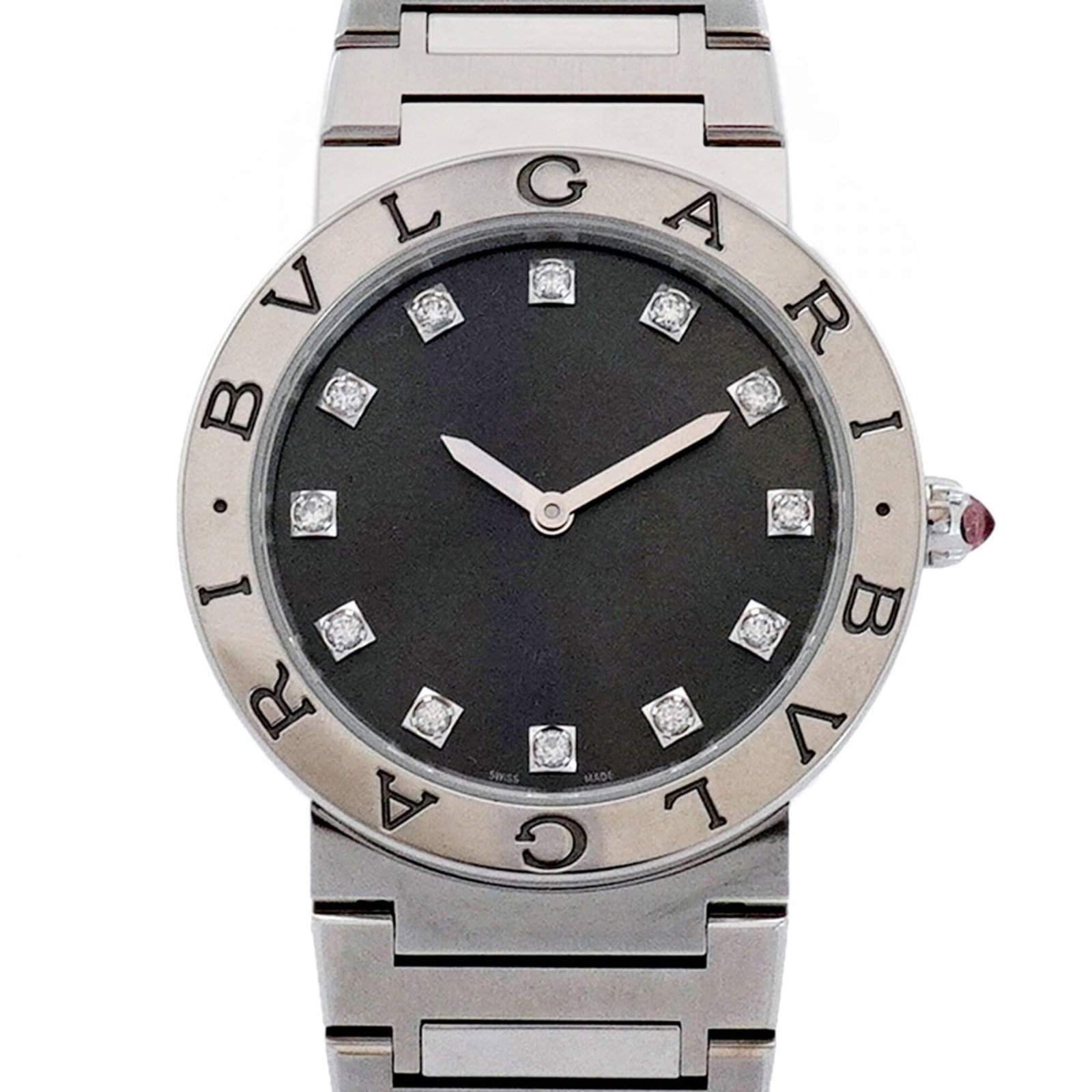 Bvlgari Wristwatch: Bvlgari Wristwatch Stainless steel band, gray dial, and quartz movement make up the Bvlgari wristwatch. With its sleek 33mm case diameter and adjustable 15cm length, this timepiece suits wrists of