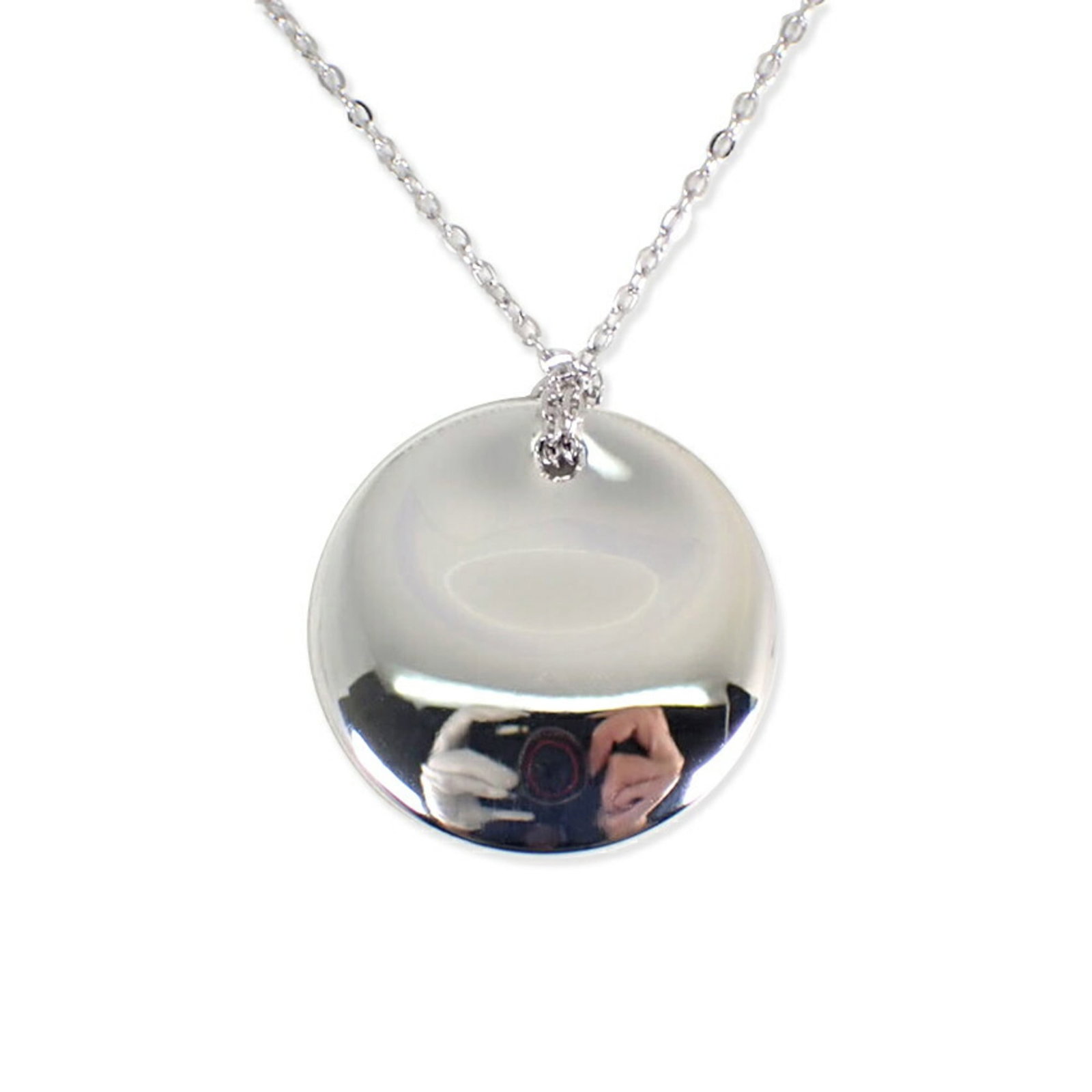 J80-16 Pendant Necklace 925 Tiffany: J80-16 Pendant Necklace 925 Tiffany Sterling silver pendant necklace from Tiffany, featuring a 23mm / 0.9'' pendant on a 38cm / 14.96'' chain, crafted with 925 quality. This elegant piece is made