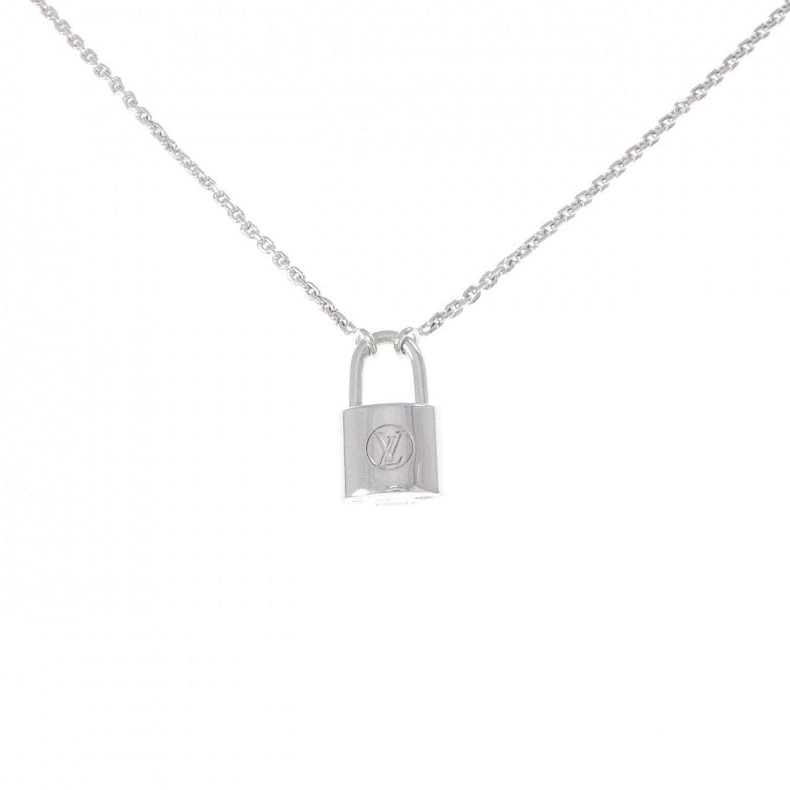 Lockit Louis Vuitton Necklace: Lockit Louis Vuitton Necklace Silver 925 Louis Vuitton Necklace with Pendant, featuring a 16.2mm x 9.5mm pendant and adjustable 50 cm neck circumference. This necklace showcases the iconic Louis