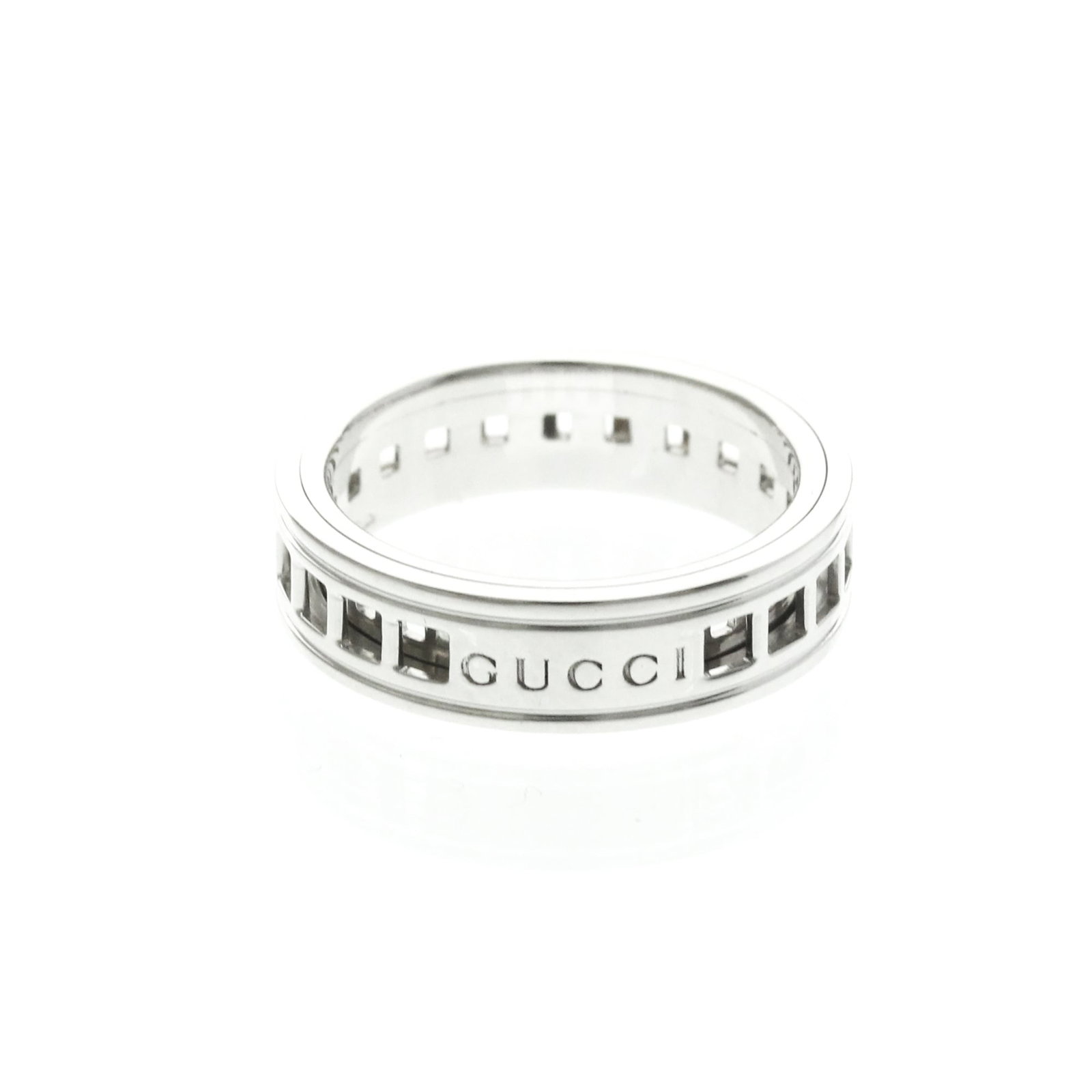 White Gold Gucci Band Ring (1 of 9)