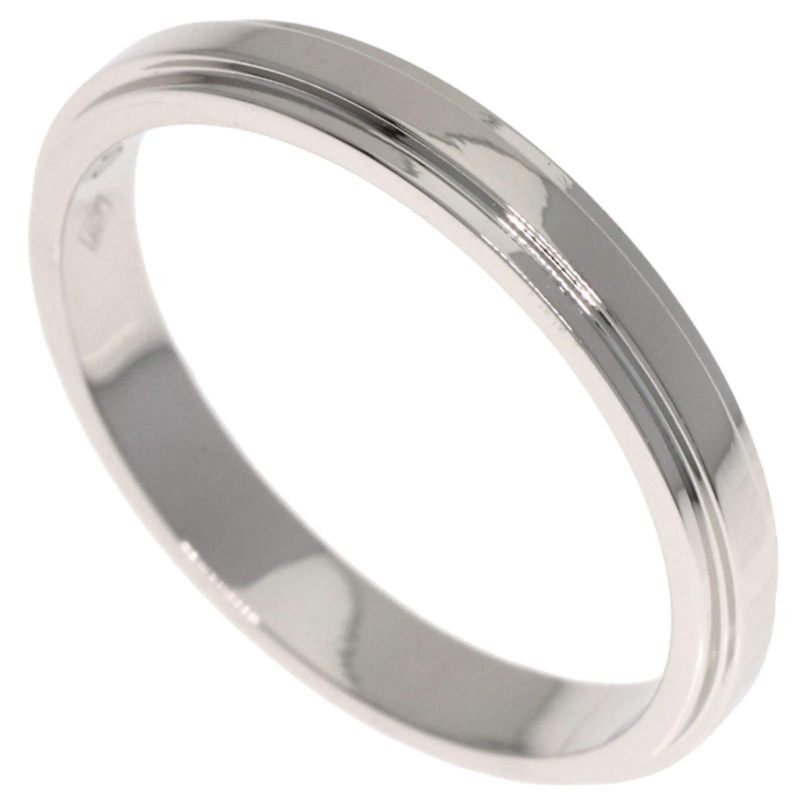 Platinum 950 Cartier Ring Band: Platinum 950 Cartier Ring Band Platinum 950 Cartier Ring Band, featuring the iconic brand's signature craftsmanship and attention to detail. This elegant band is made from high-quality platinum and