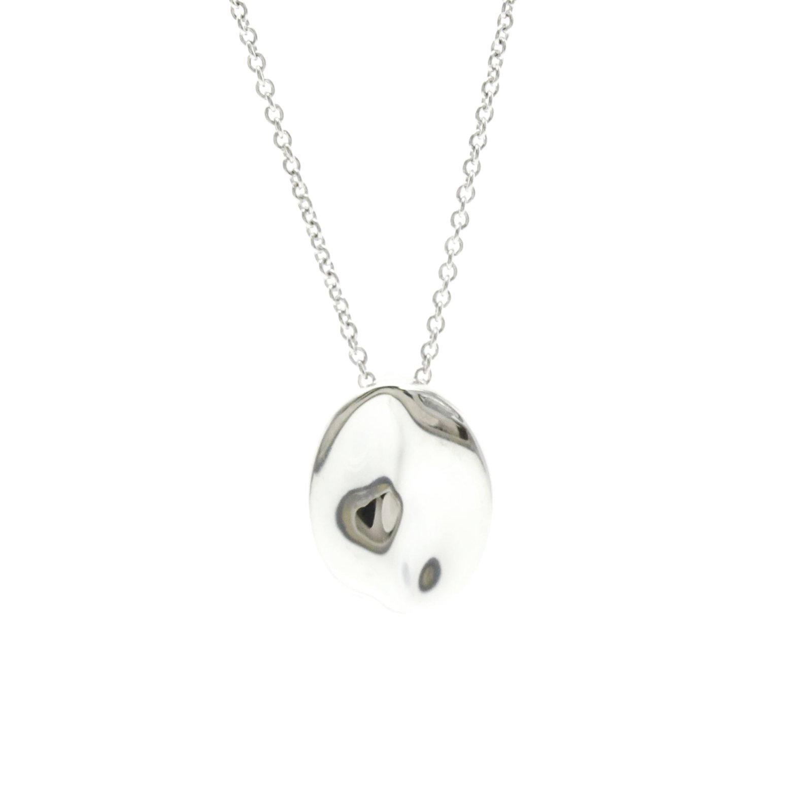 Tiffany Madonna Necklace Platinum No Stone Menwomen Fashion Necklace (Silver): Tiffany Madonna Necklace Platinum No Stone Menwomen Fashion Necklace (Silver) Tiffany's iconic Madonna Necklace shines in sterling silver, a stylish fashion statement for men and women alike. This pla