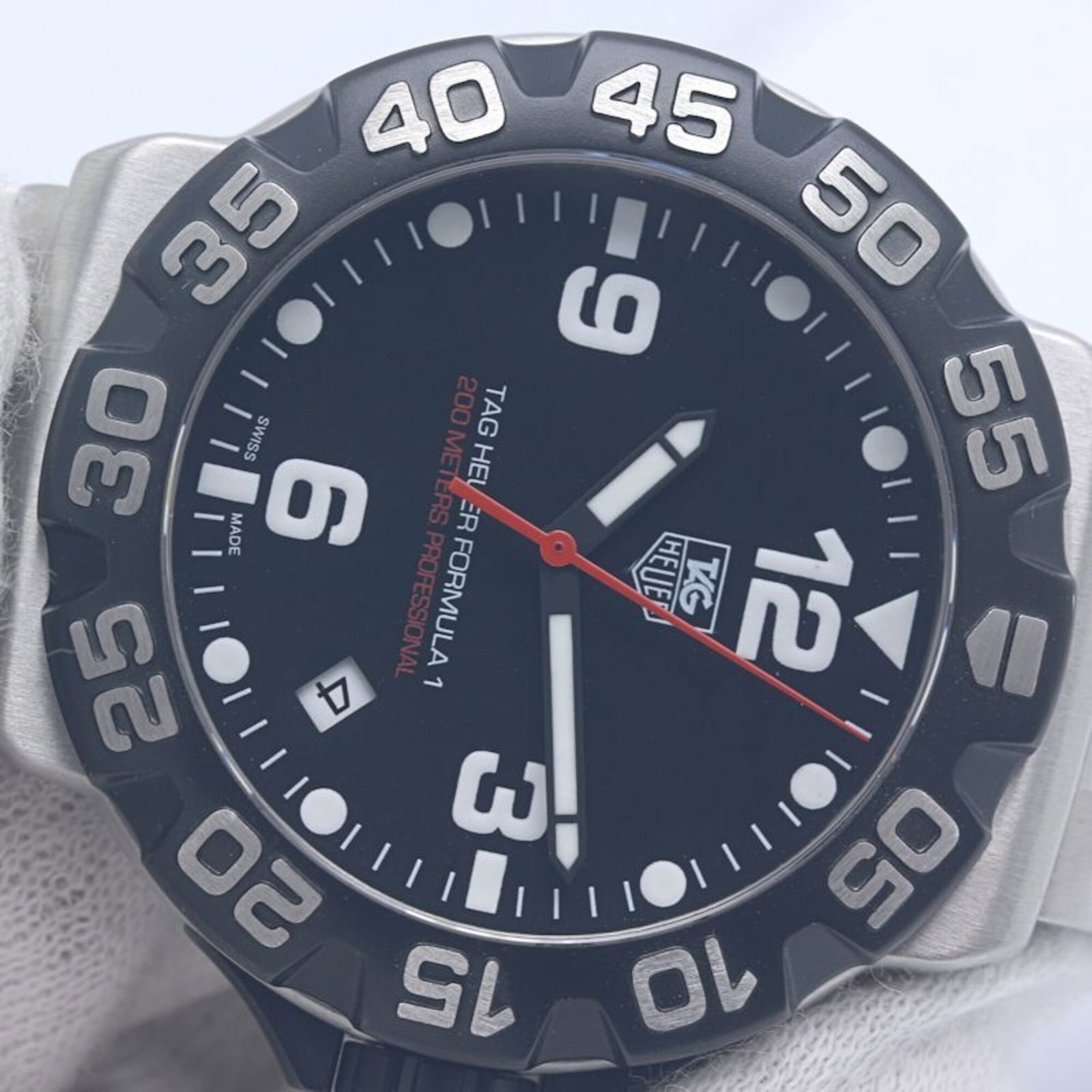 Wristwatch From Tag - 17