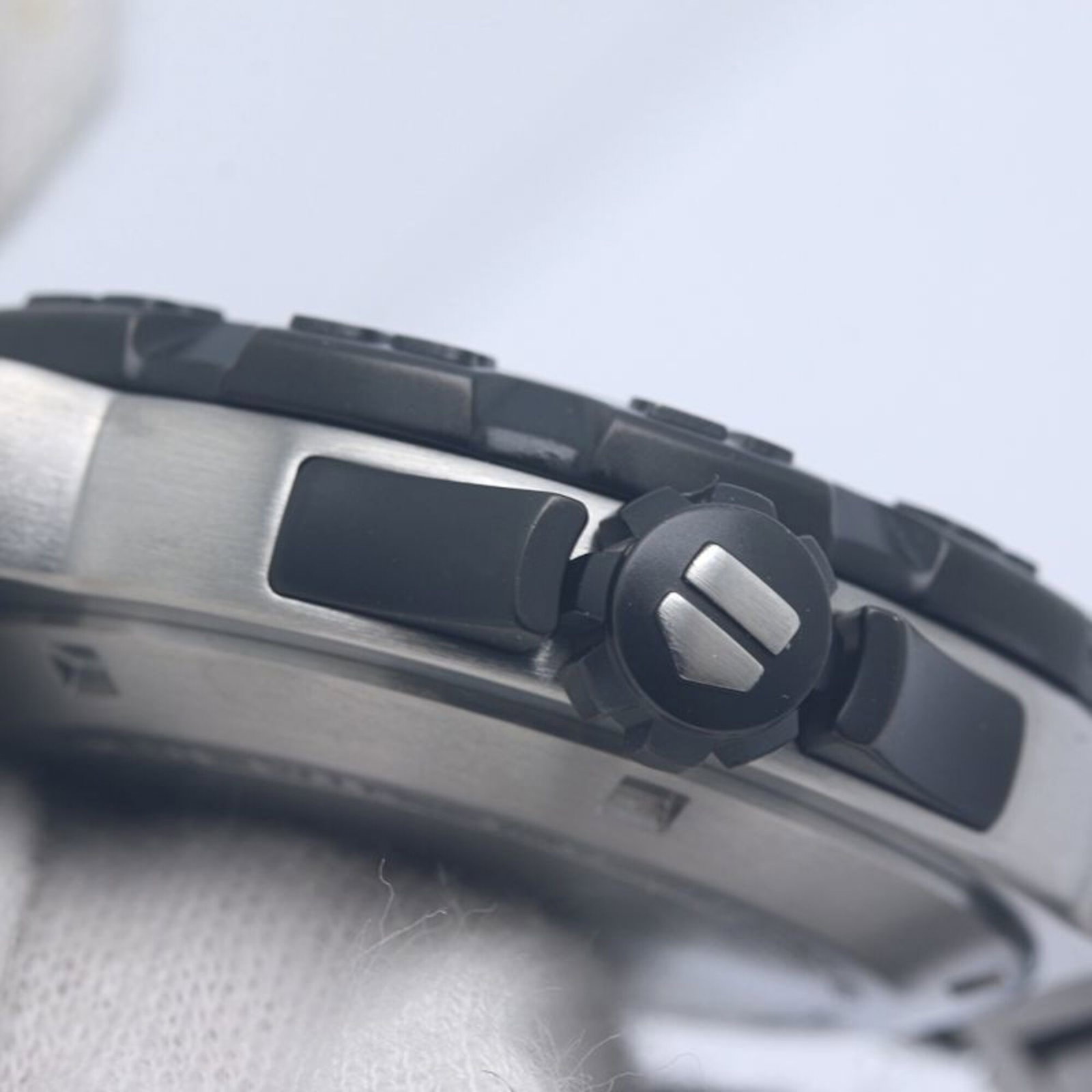 Wristwatch From Tag - 8