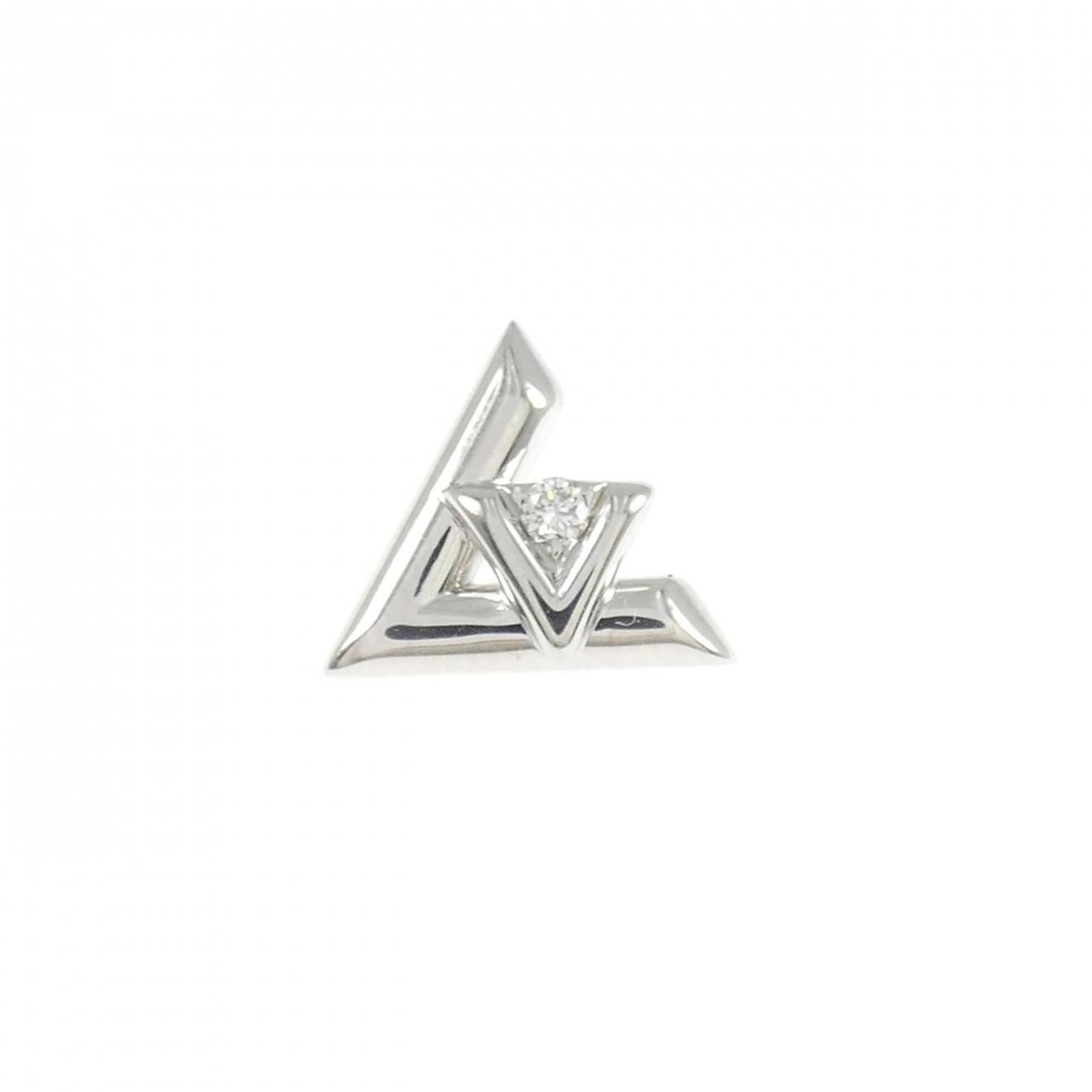 Louis Vuitton Stud Earrings White Gold (18K): Louis Vuitton Stud Earrings White Gold (18K) Stud earrings featuring a diamond stone, set in white gold (18K), with a signature from Louis Vuitton. The earrings measure 9.70mm x 11.00mm / 0.38'' x