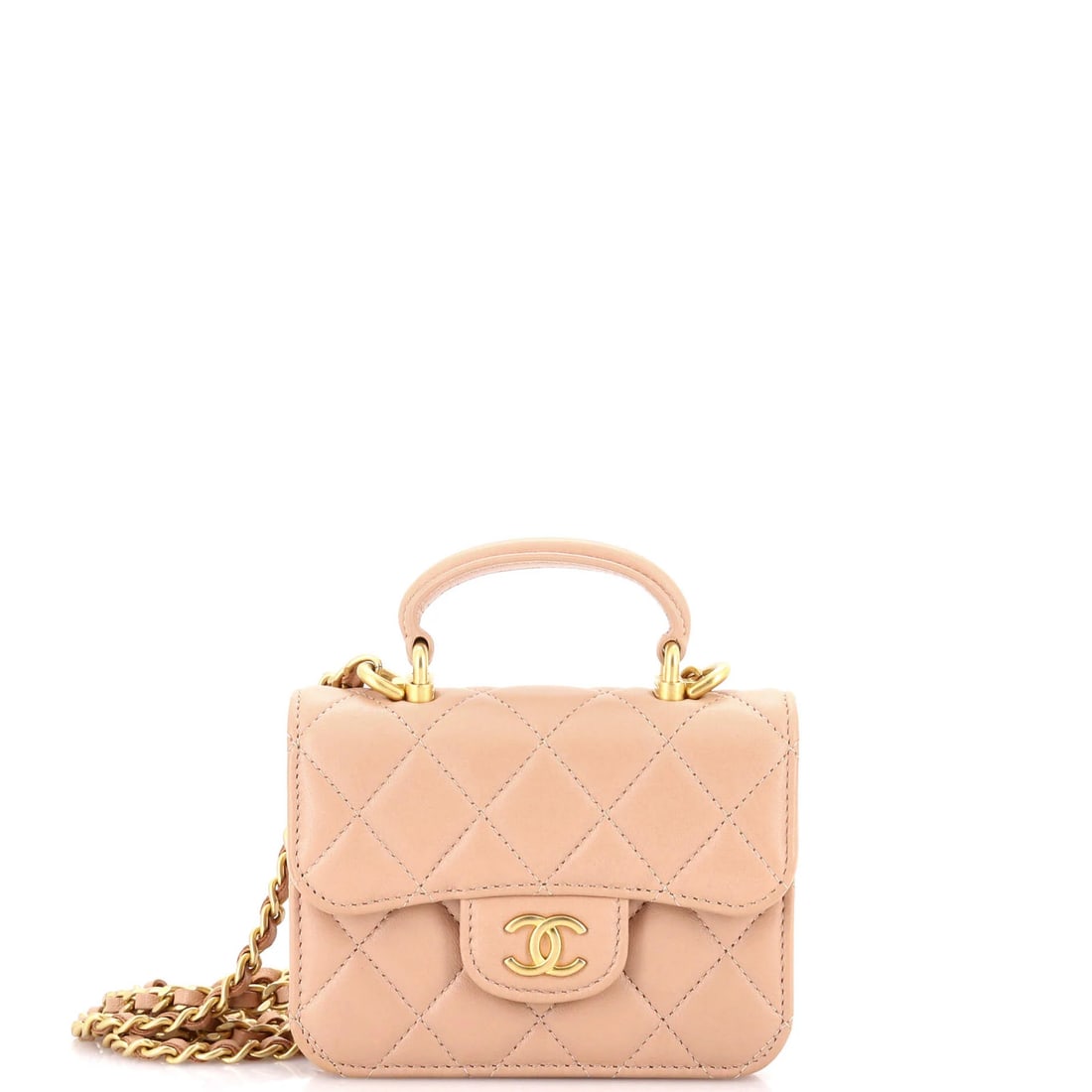 Chanel flap coin purse with chain quilted lambskin top handle: Chanel flap coin purse with chain quilted lambskin top handle The Chanel flap coin purse boasts a timeless design with its chain quilted lambskin top handle, adding an edgy touch to any outfit. Made f