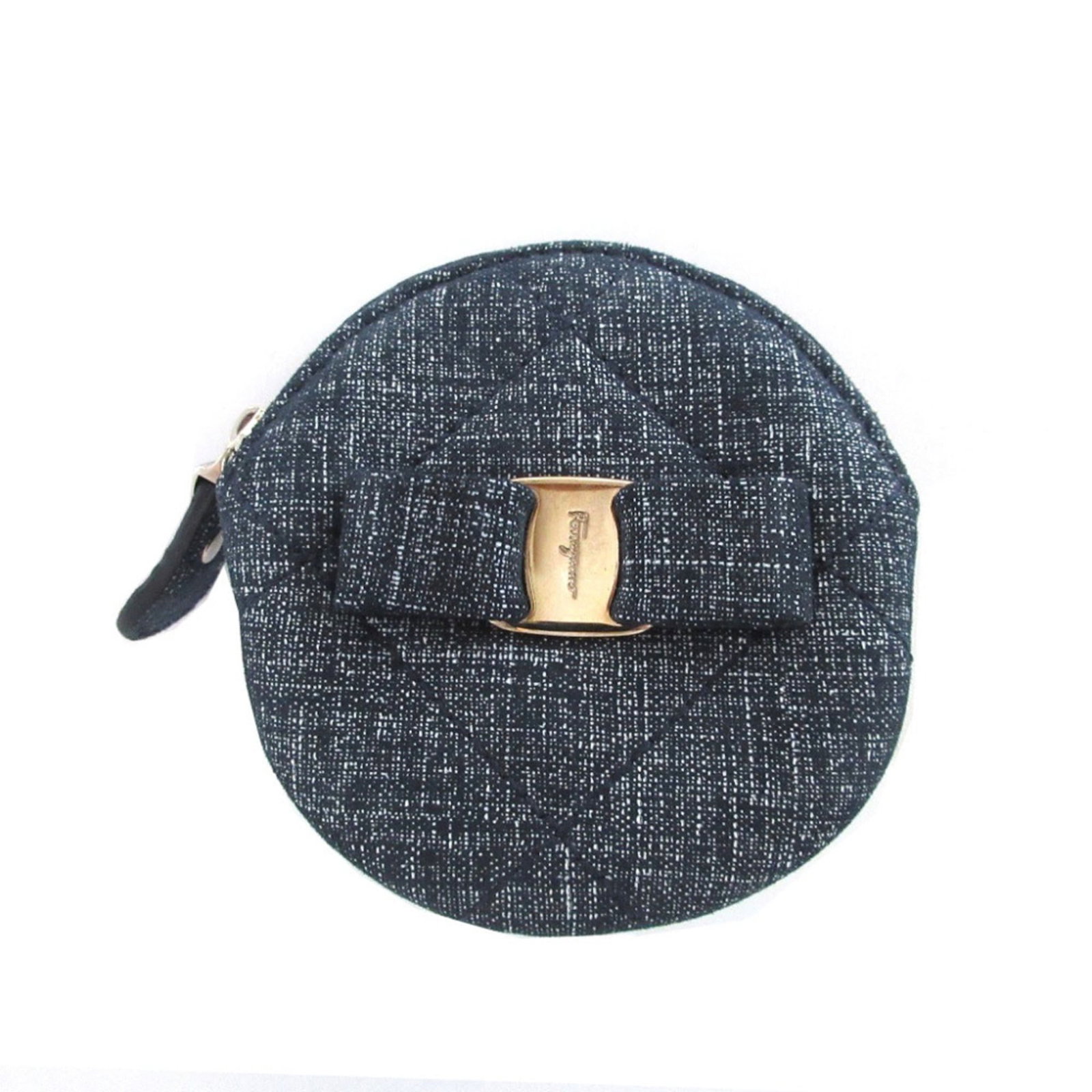 Ferragamo Salvatore Purse Coin Case Cotton: Ferragamo Salvatore Purse Coin Case Cotton Cotton coin case with Salvatore Ferragamo logo, made in Italy. This small blue purse measures 9cm x 9cm x 1.5cm and features a classic design. Made from
