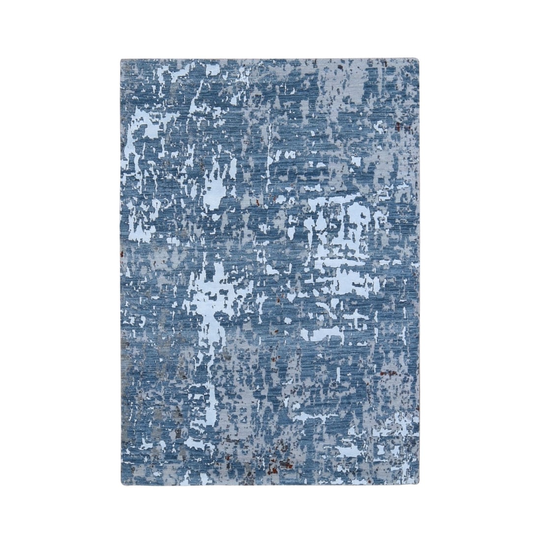Oriental rug hand knotted denser weave wool silk abstract design: Oriental rug hand knotted denser weave wool silk abstract design The Oriental rug boasts an abstract design in a rich blue hue, set against a subtle ivory gray background. Hand-knotted with dense