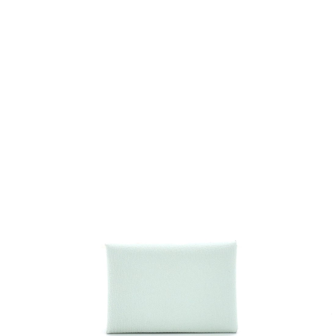 Hermes Calvi Duo Card Holder Verso Chevre Mysore: Hermes Calvi Duo Card Holder Verso Chevre Mysore The Hermes Calvi Duo Card Holder Verso Chevre Mysore boasts a stunning green leather exterior with slight indentations and light scratches on the