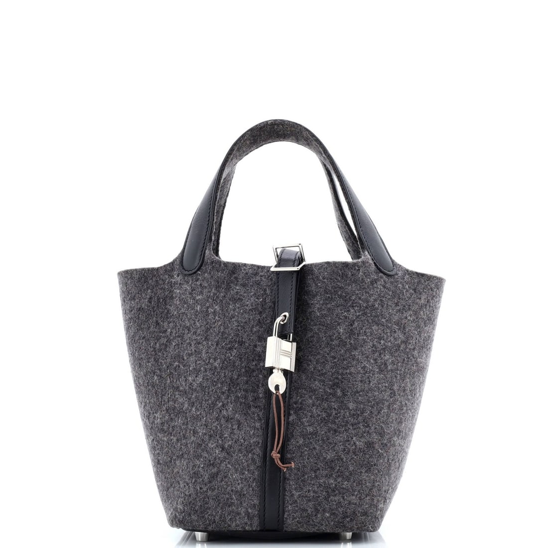 Picotin Lock Felt Bag Leather Hermes With: Picotin Lock Felt Bag Leather Hermes With The Picotin Lock Felt Bag in Black and Gray features a unique combination of felt and leather materials, creating a distinctive look. With its Palladium hardw