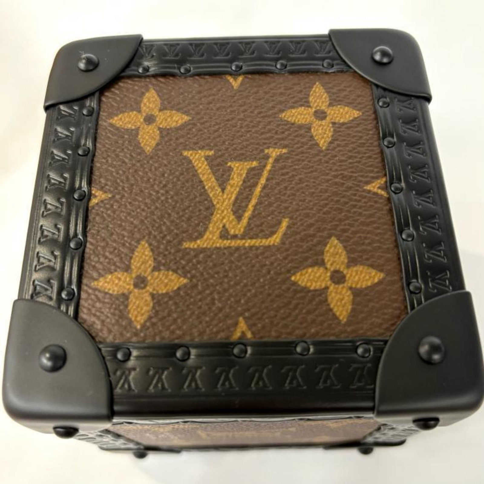 Louis Vuitton - 8