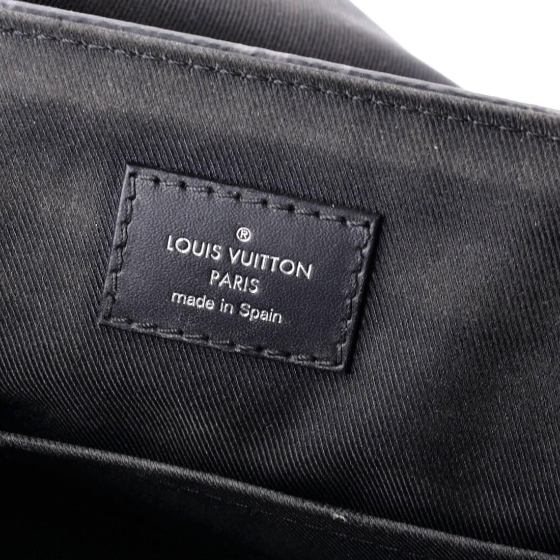 Louis Vuitton District Messenger Bag Monogram Eclipse Canvas PM - 7