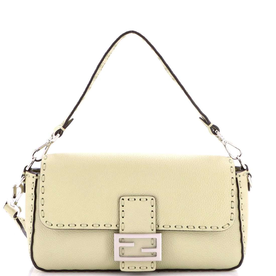 Bag leather medium NM bag Fendi selleria baguette: Bag leather medium NM bag Fendi selleria baguette The Fendi Selleria Baguette in medium leather features a striking green exterior with minor creases and scuffs on the handles/straps. This stylish