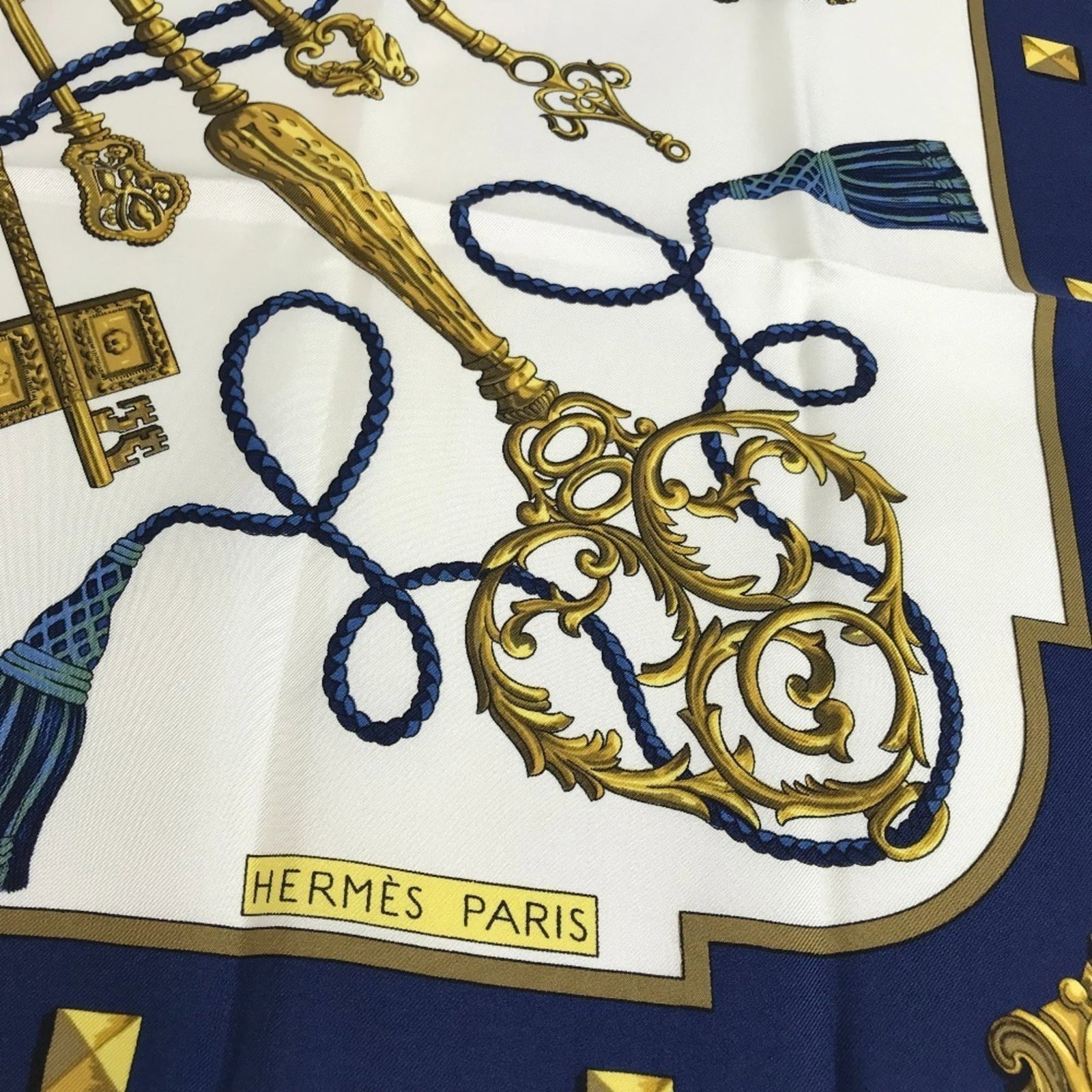Hermes silk scarf - 4