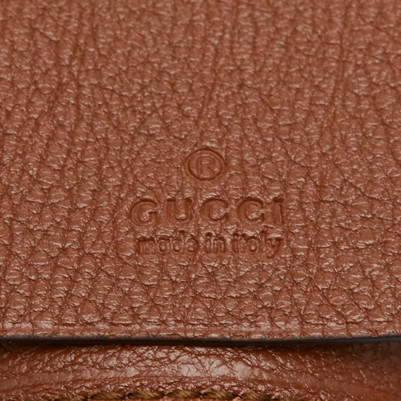 Keycase leather from Gucci - 8