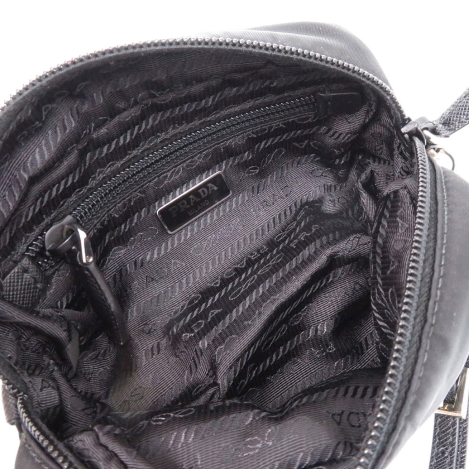 Pouch Prada Nylon - 7