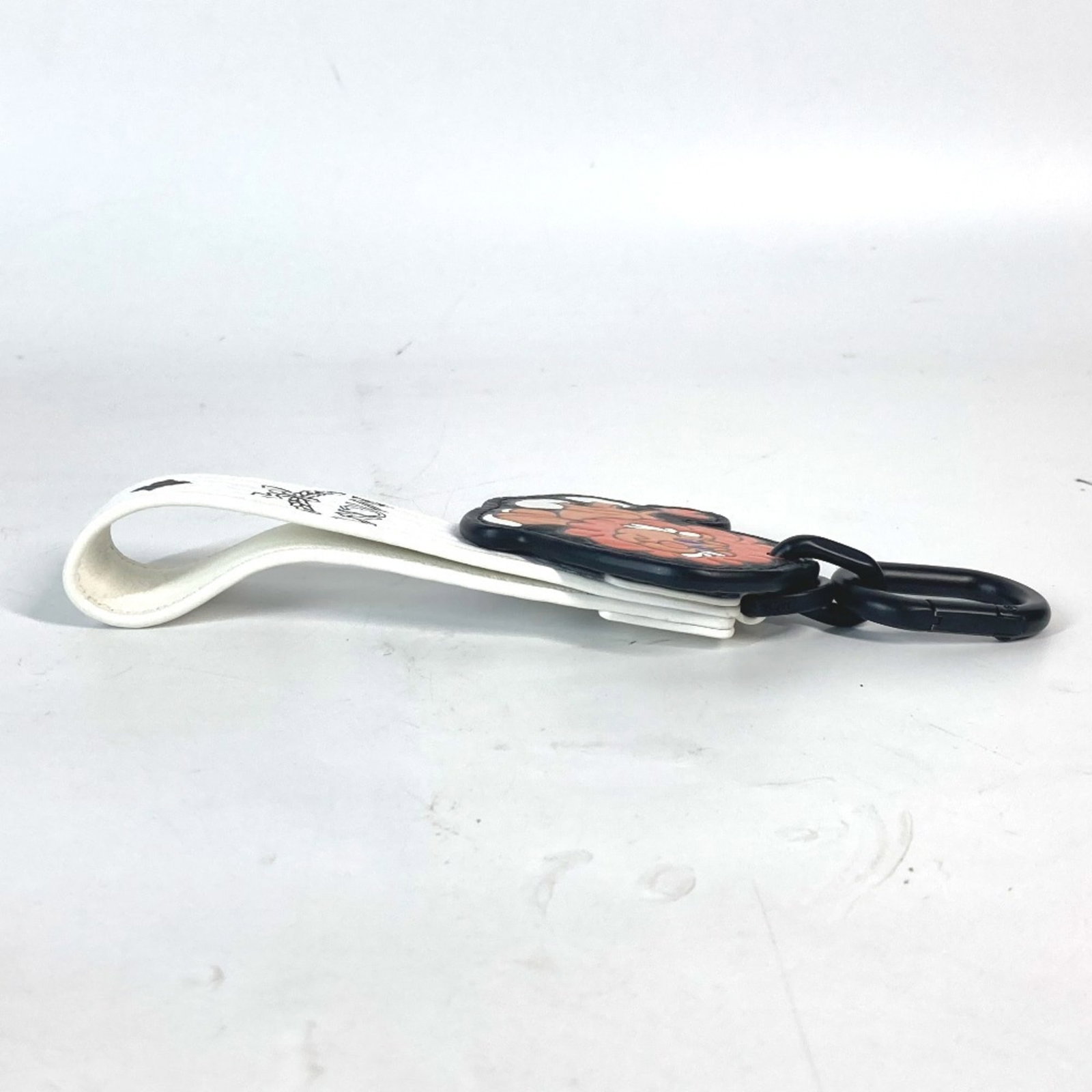 Leather keyring McM - 3