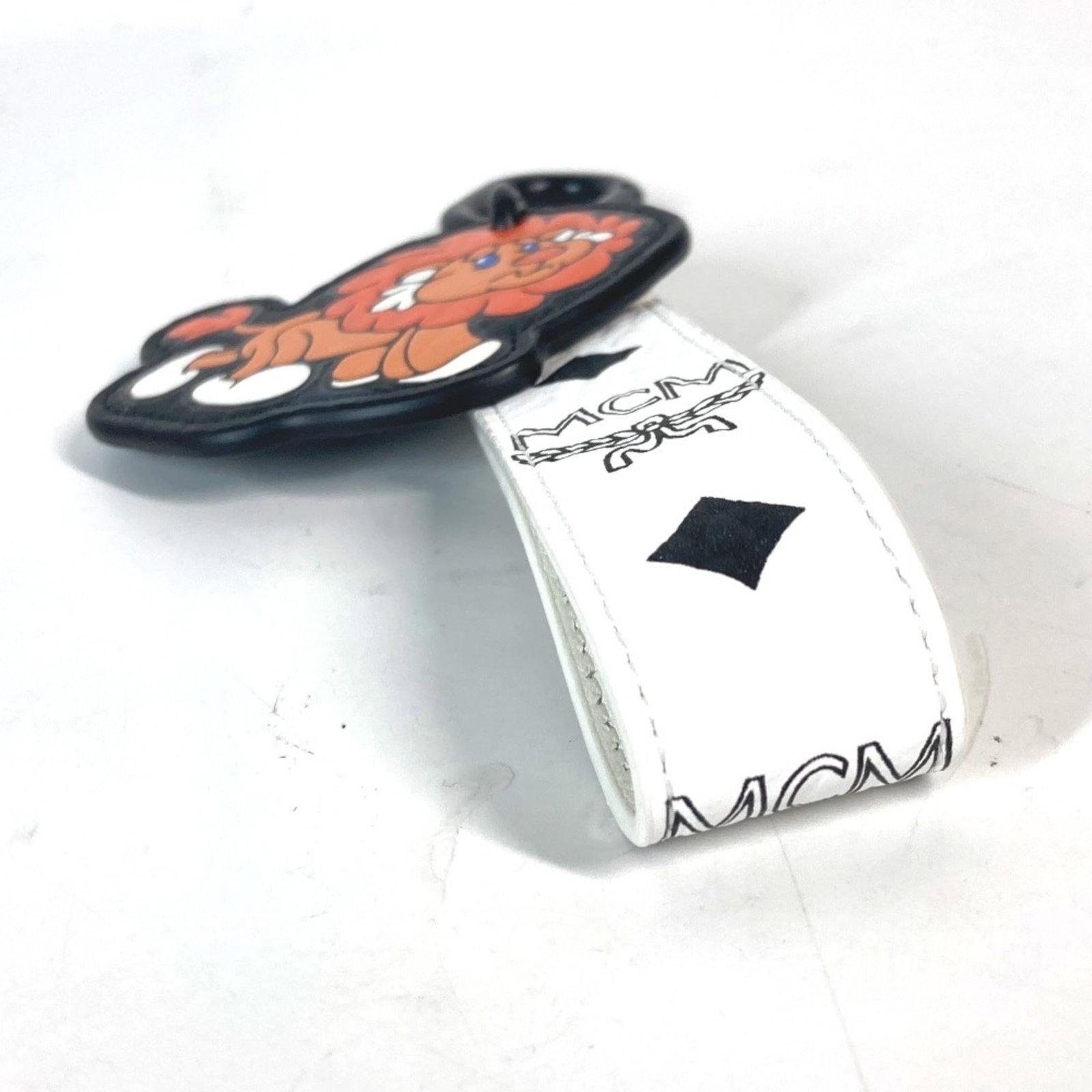 Leather keyring McM - 5