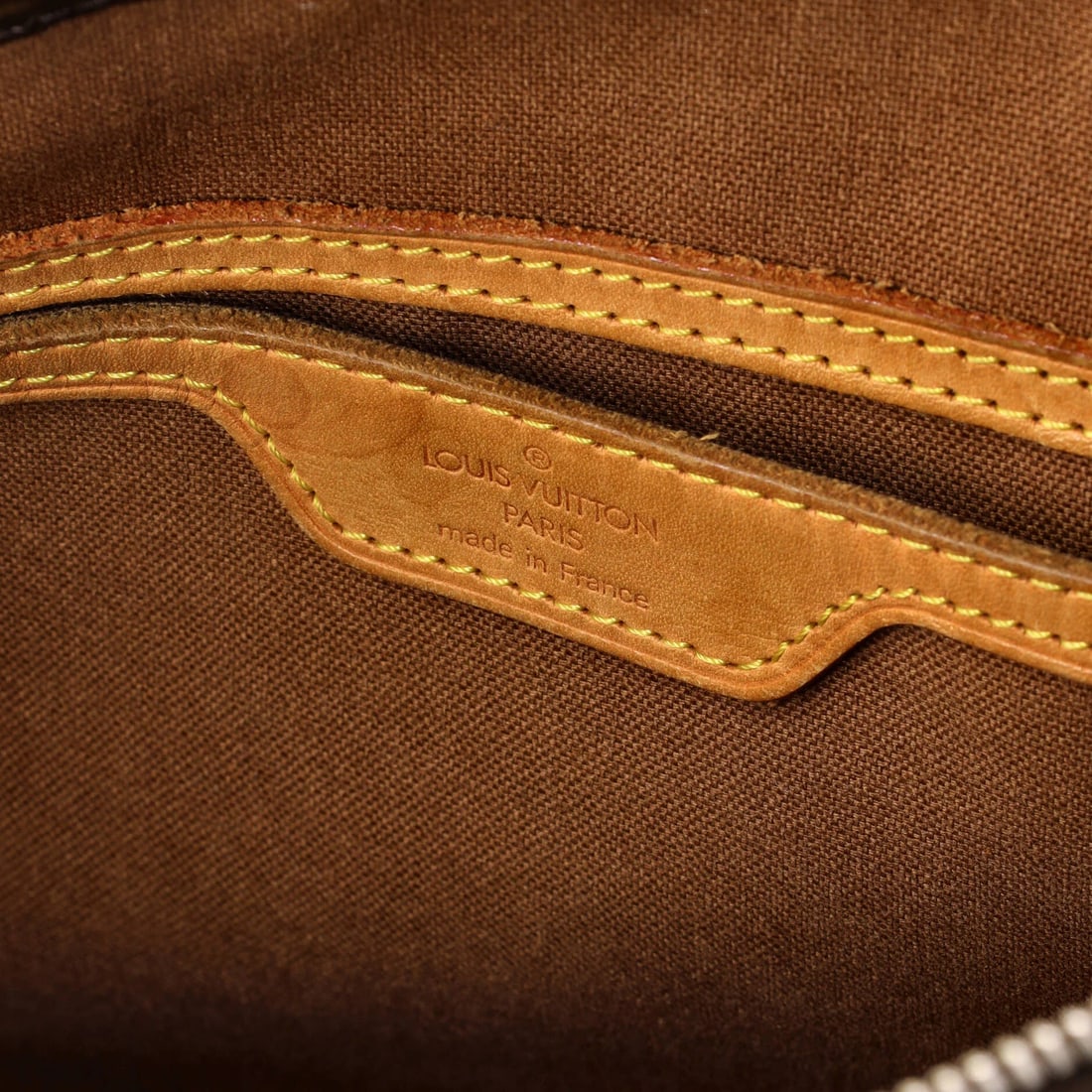 Cabas Monogram Canvas Louis Vuitton - 7