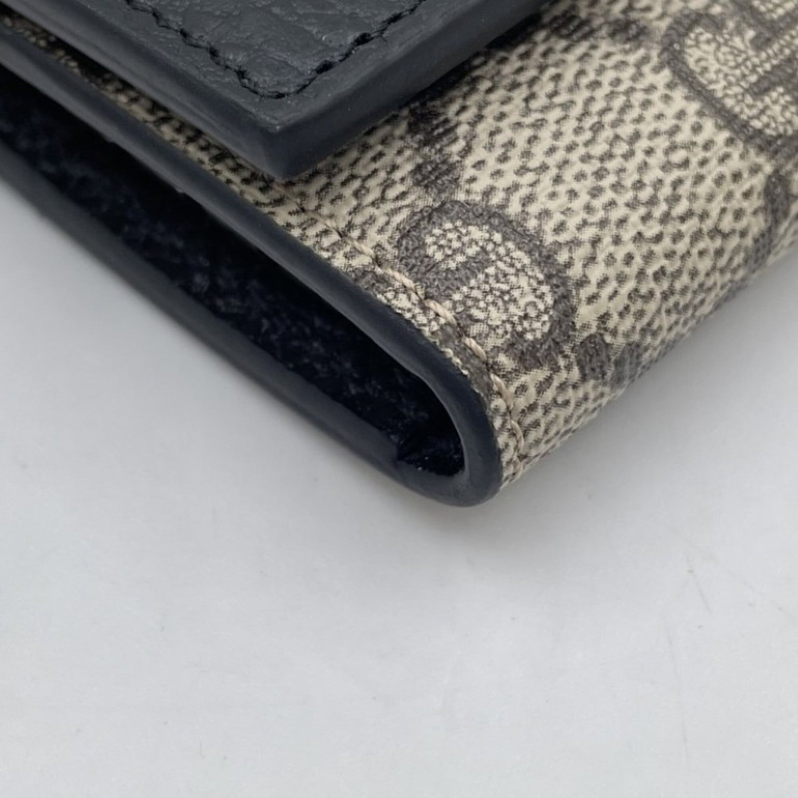 PVC Leather Keycase Gucci - 4