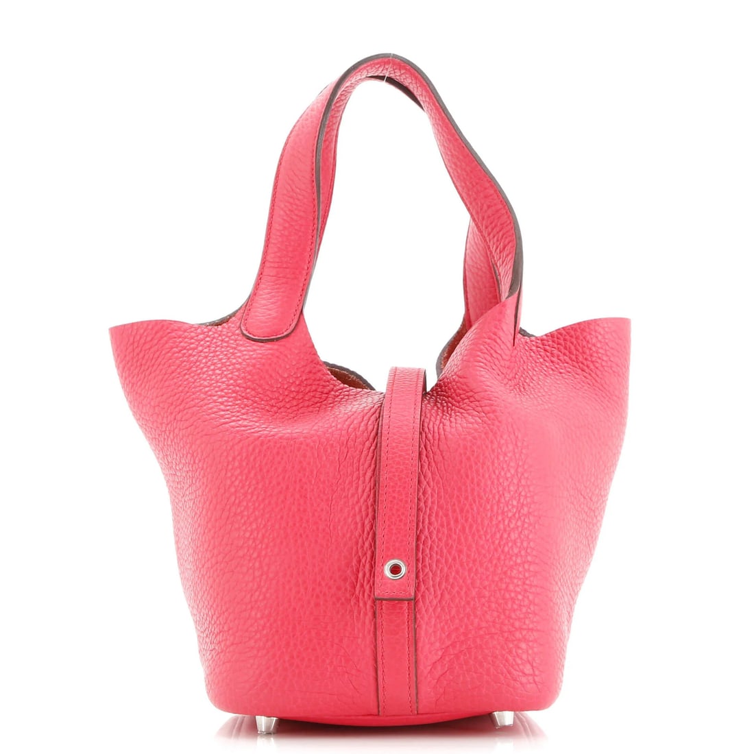 Hermes picotin lock bag clemence pm: Hermes picotin lock bag clemence pm Pink Clemence PM Picotin Lock Bag by Hermes features a vibrant exterior with minor scuffs and creases. Made from high-quality leather, the interior boasts raw