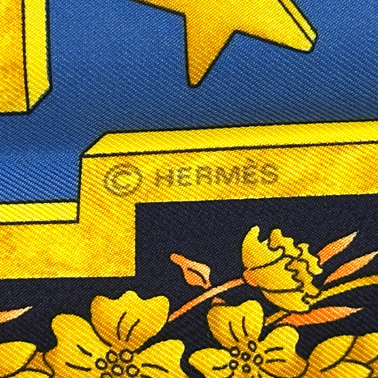 Hermes silk scarf - 4