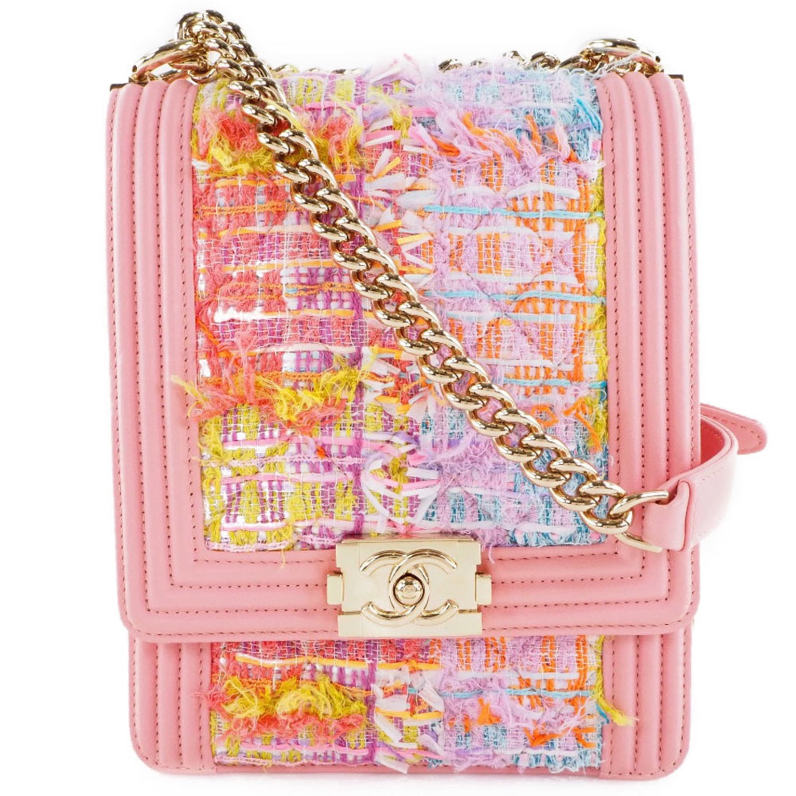 Tweed Leather Chanel Shoulder Bag: Tweed Leather Chanel Shoulder Bag Tweed Leather Chanel Shoulder Bag in Pink, featuring a classic flap closure and gold hardware, with an open pocket for added functionality. Measuring 20cm x 16.5cm x