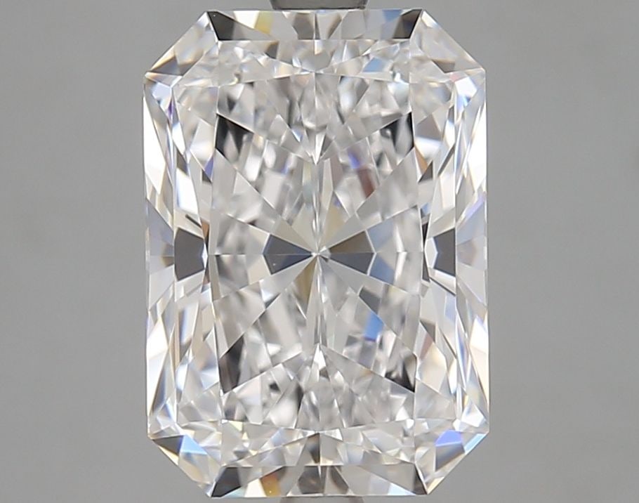 GIA Radiant 4.03ct D VVS2 - Loose Lab Diamond: GIA Radiant 4.03ct D VVS2 - Loose Lab Diamond Item Specifics: Source: This Is A Real Diamond Grown In A Lab Not Mined. Carat: 4.03 Cut: - Color: D Clarity: VVS2 Polish: EX Symmetry: EX Measurements: 1