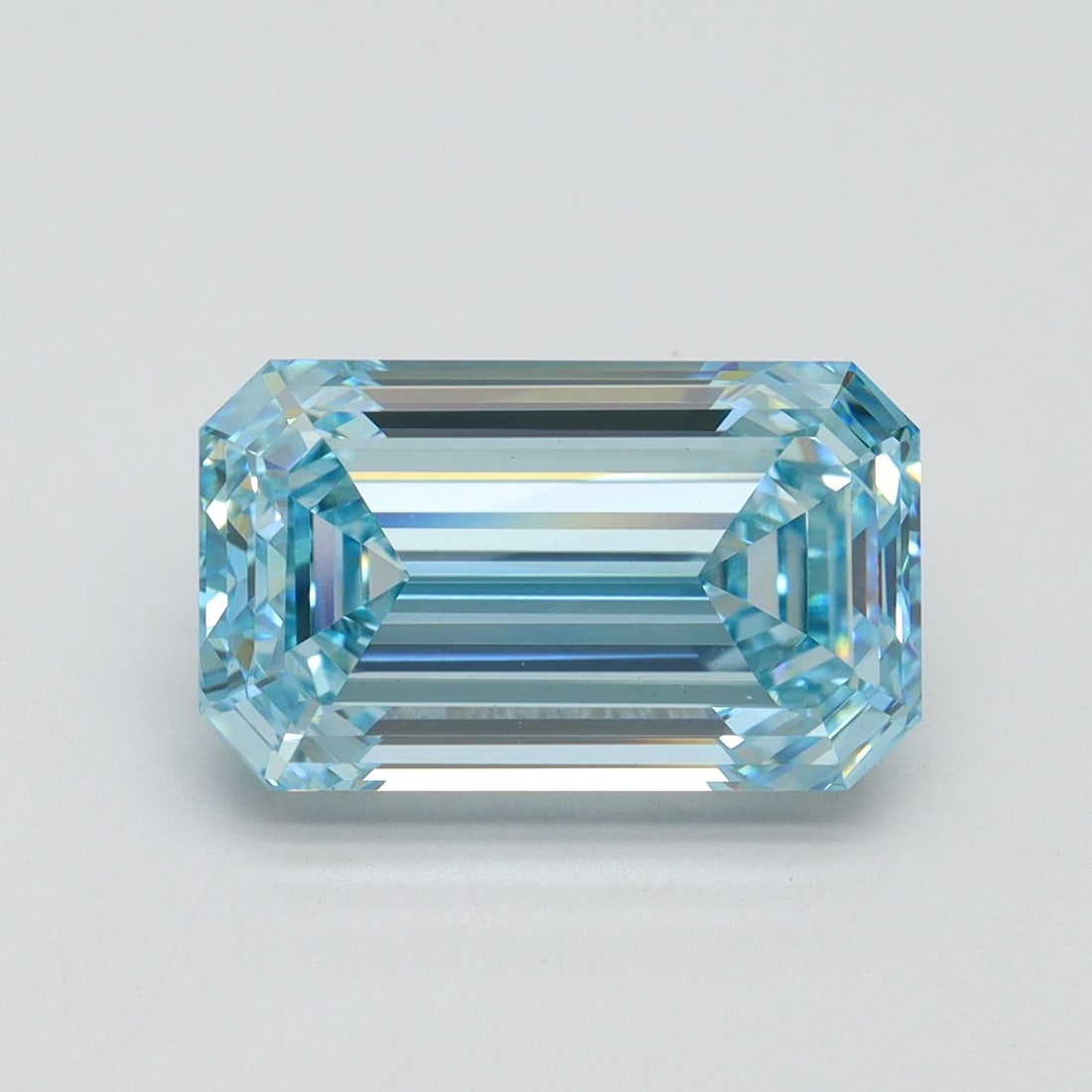 IGI Emerald 5.02ct Fancy Intense Blue VVS2 - Loose Lab Diamond: IGI Emerald 5.02ct Fancy Intense Blue VVS2 - Loose Lab Diamond Item Specifics: Source: This Is A Real Diamond Grown In A Lab Not Mined. Carat: 5.02 Cut: - Color: Fancy Intense Blue Clarity: VVS2 Polis