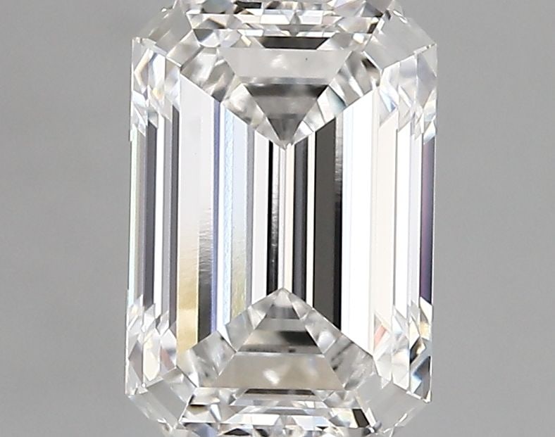 IGI Emerald 2.35ct E VVS2 - Loose Lab Diamond: IGI Emerald 2.35ct E VVS2 - Loose Lab Diamond Item Specifics: Source: This Is A Real Diamond Grown In A Lab Not Mined. Carat: 2.35 Cut: - Color: E Clarity: VVS2 Polish: EX Symmetry: EX Measurements: 9