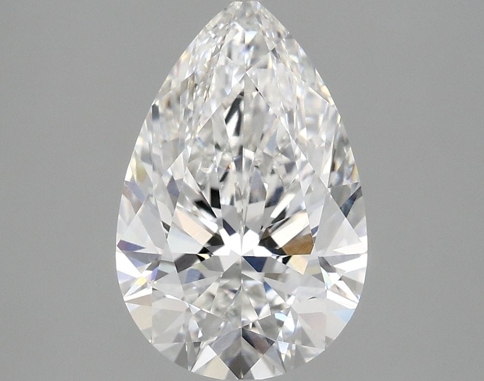 IGI Pear 2.51ct E VVS2 - Loose Lab Diamond: IGI Pear 2.51ct E VVS2 - Loose Lab Diamond Item Specifics: Source: This Is A Real Diamond Grown In A Lab Not Mined. Carat: 2.51 Cut: - Color: E Clarity: VVS2 Polish: EX Symmetry: EX Measurements: 11.6