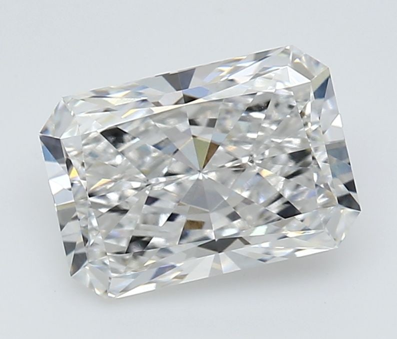 GIA Radiant 2.59ct E VVS2 - Loose Lab Diamond: GIA Radiant 2.59ct E VVS2 - Loose Lab Diamond Item Specifics: Source: This Is A Real Diamond Grown In A Lab Not Mined. Carat: 2.59 Cut: - Color: E Clarity: VVS2 Polish: EX Symmetry: EX Measurements: 9