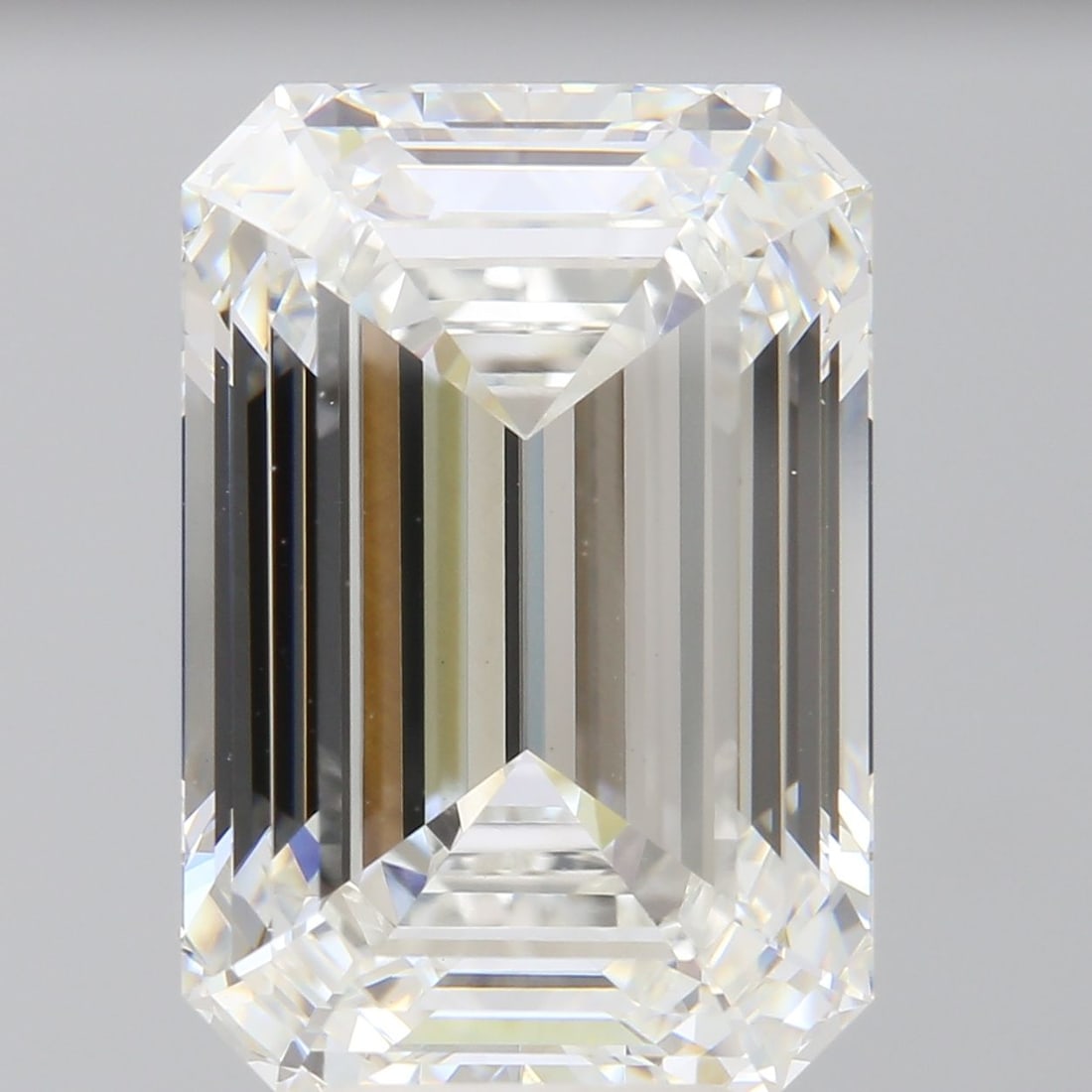 IGI Emerald 7.58ct F VVS2 - Loose Lab Diamond: IGI Emerald 7.58ct F VVS2 - Loose Lab Diamond Item Specifics: Source: This Is A Real Diamond Grown In A Lab Not Mined. Carat: 7.58 Cut: - Color: F Clarity: VVS2 Polish: EX Symmetry: EX Measurements: 1