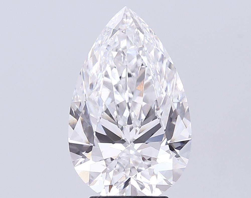 IGI Pear 4.53ct D VVS2 - Loose Lab Diamond: IGI Pear 4.53ct D VVS2 - Loose Lab Diamond Item Specifics: Source: This Is A Real Diamond Grown In A Lab Not Mined. Carat: 4.53 Cut: - Color: D Clarity: VVS2 Polish: EX Symmetry: EX Measurements: 14.5