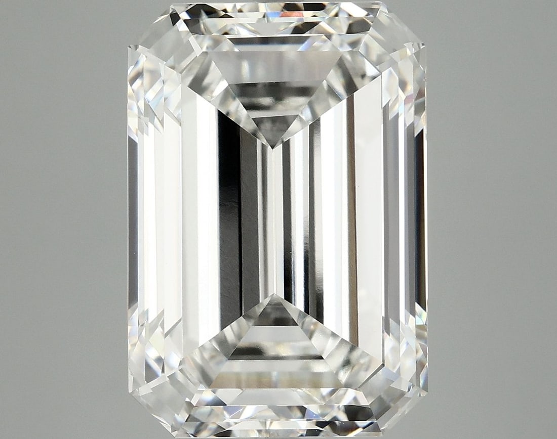 IGI Emerald 12.33ct F VVS2 - Loose Lab Diamond: IGI Emerald 12.33ct F VVS2 - Loose Lab Diamond Item Specifics: Source: This Is A Real Diamond Grown In A Lab Not Mined. Carat: 12.33 Cut: - Color: F Clarity: VVS2 Polish: EX Symmetry: EX Measurements: