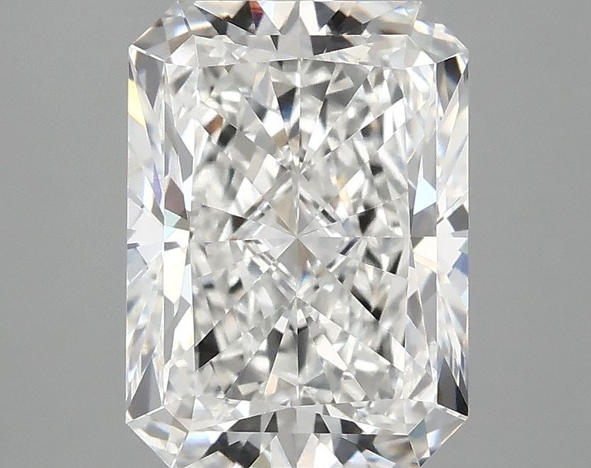 IGI Radiant 3.08ct E VVS2 - Loose Lab Diamond: IGI Radiant 3.08ct E VVS2 - Loose Lab Diamond Item Specifics: Source: This Is A Real Diamond Grown In A Lab Not Mined. Carat: 3.08 Cut: - Color: E Clarity: VVS2 Polish: EX Symmetry: EX Measurements: 9