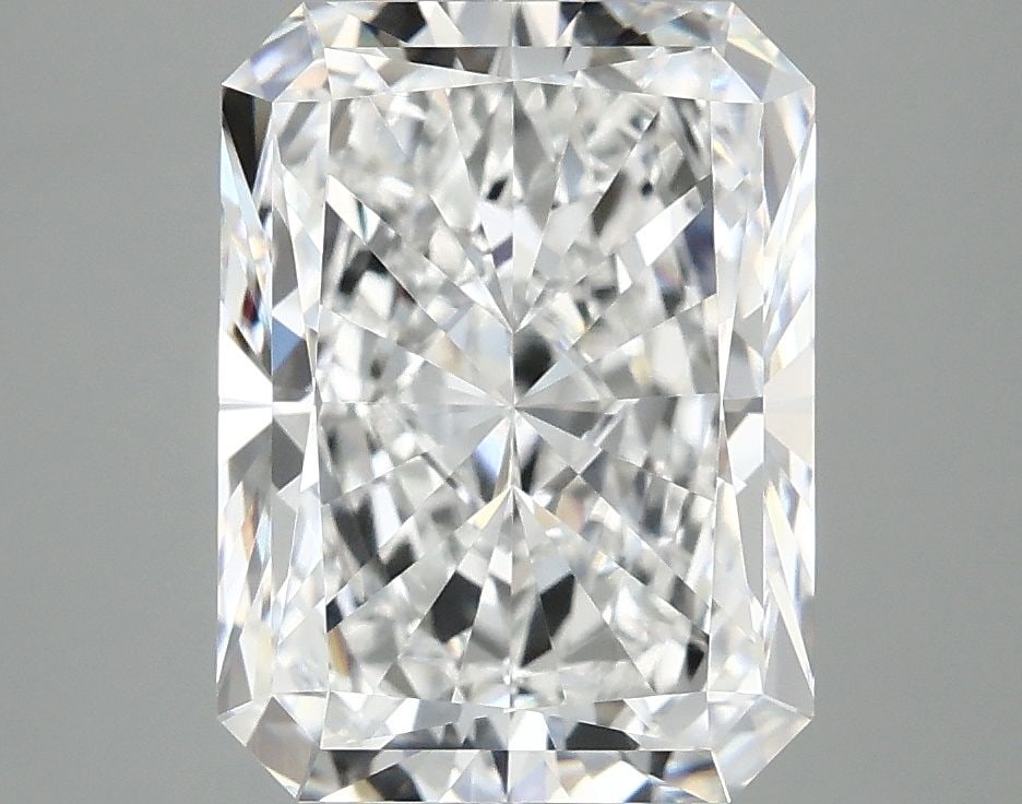 IGI Radiant 4.11ct E VVS2 - Loose Lab Diamond: IGI Radiant 4.11ct E VVS2 - Loose Lab Diamond Item Specifics: Source: This Is A Real Diamond Grown In A Lab Not Mined. Carat: 4.11 Cut: - Color: E Clarity: VVS2 Polish: EX Symmetry: EX Measurements: 1