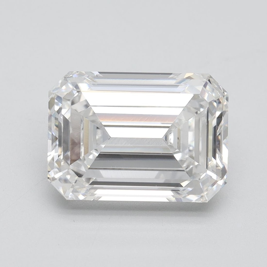 IGI Emerald 4.32ct D VVS2 - Loose Lab Diamond: IGI Emerald 4.32ct D VVS2 - Loose Lab Diamond Item Specifics: Source: This Is A Real Diamond Grown In A Lab Not Mined. Carat: 4.32 Cut: - Color: D Clarity: VVS2 Polish: EX Symmetry: EX Measurements: 1