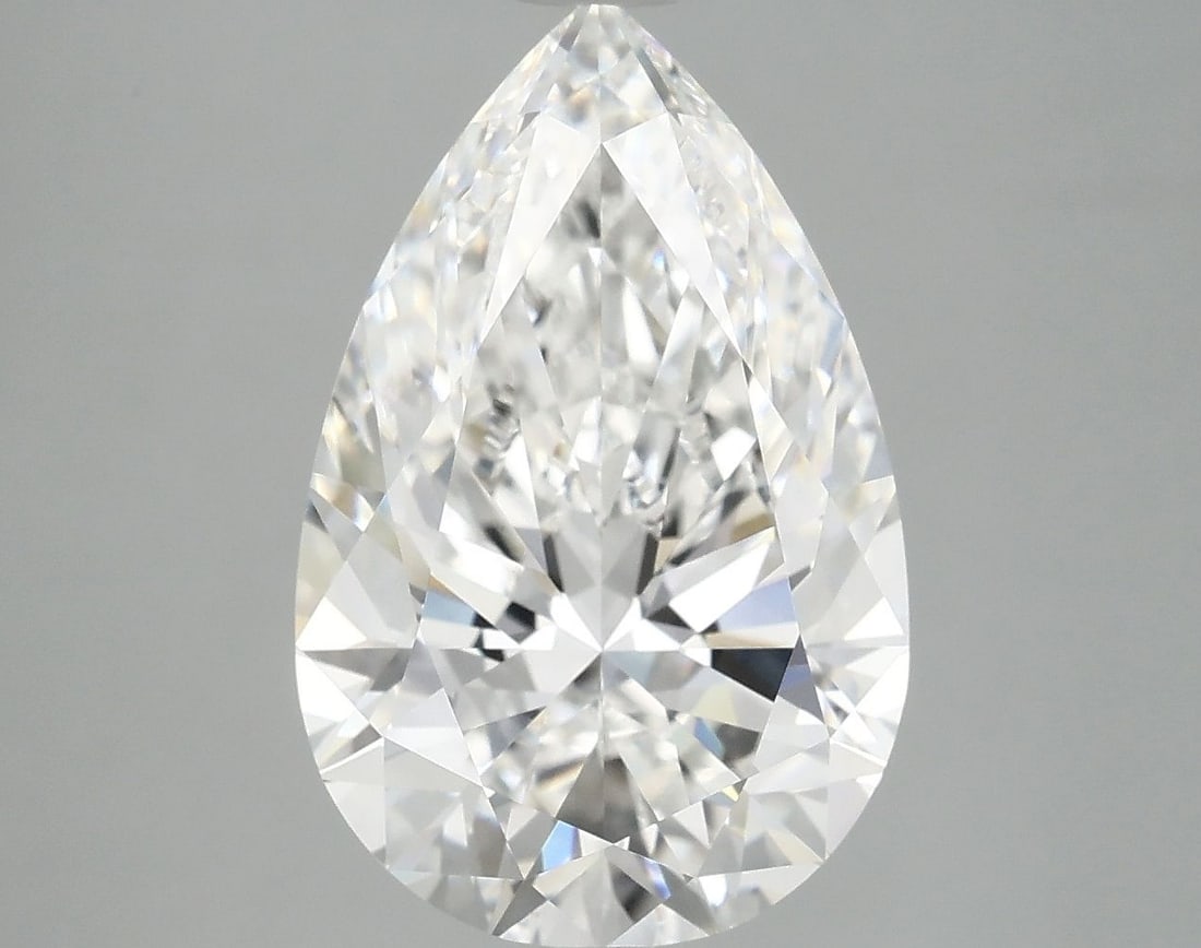 IGI Pear 5.0ct E VVS2 - Loose Lab Diamond: IGI Pear 5.0ct E VVS2 - Loose Lab Diamond Item Specifics: Source: This Is A Real Diamond Grown In A Lab Not Mined. Carat: 5.0 Cut: - Color: E Clarity: VVS2 Polish: EX Symmetry: EX Measurements: 14.75L