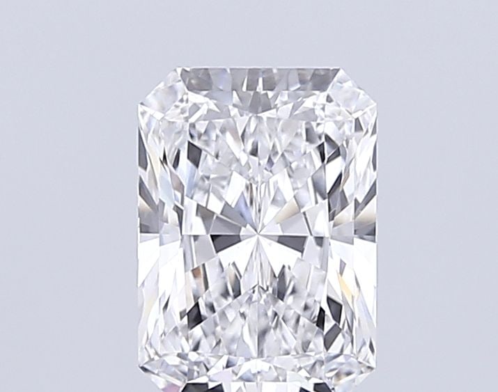 GIA Radiant 2.69ct D VVS2 - Loose Lab Diamond: GIA Radiant 2.69ct D VVS2 - Loose Lab Diamond Item Specifics: Source: This Is A Real Diamond Grown In A Lab Not Mined. Carat: 2.69 Cut: - Color: D Clarity: VVS2 Polish: EX Symmetry: EX Measurements: