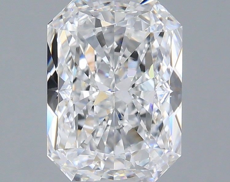 IGI Radiant 2.0ct D VVS2 - Loose Lab Diamond: IGI Radiant 2.0ct D VVS2 - Loose Lab Diamond Item Specifics: Source: This Is A Real Diamond Grown In A Lab Not Mined. Carat: 2.0 Cut: - Color: D Clarity: VVS2 Polish: EX Symmetry: EX Measurements: 8.7