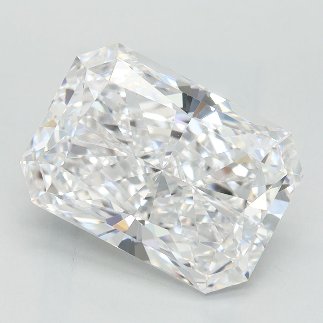 GIA Radiant 2.85ct D VVS1 - Loose Lab Diamond: GIA Radiant 2.85ct D VVS1 - Loose Lab Diamond Item Specifics: Source: This Is A Real Diamond Grown In A Lab Not Mined. Carat: 2.85 Cut: - Color: D Clarity: VVS1 Polish: EX Symmetry: EX Measurements: 9