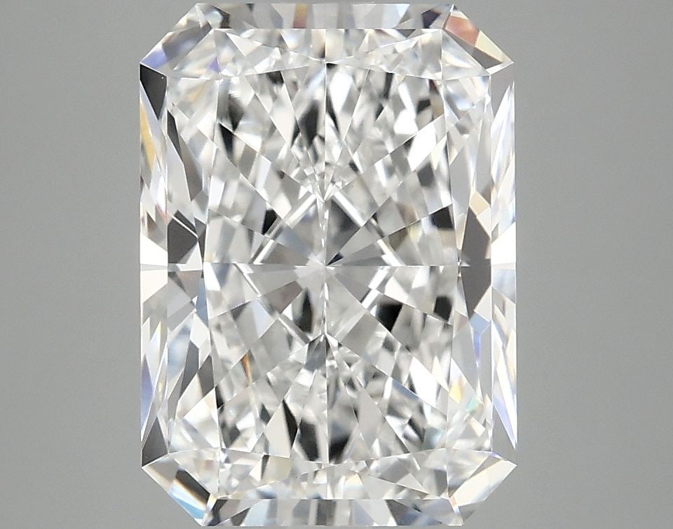 IGI Radiant 4.12ct E VVS2 - Loose Lab Diamond: IGI Radiant 4.12ct E VVS2 - Loose Lab Diamond Item Specifics: Source: This Is A Real Diamond Grown In A Lab Not Mined. Carat: 4.12 Cut: - Color: E Clarity: VVS2 Polish: EX Symmetry: EX Measurements: 1