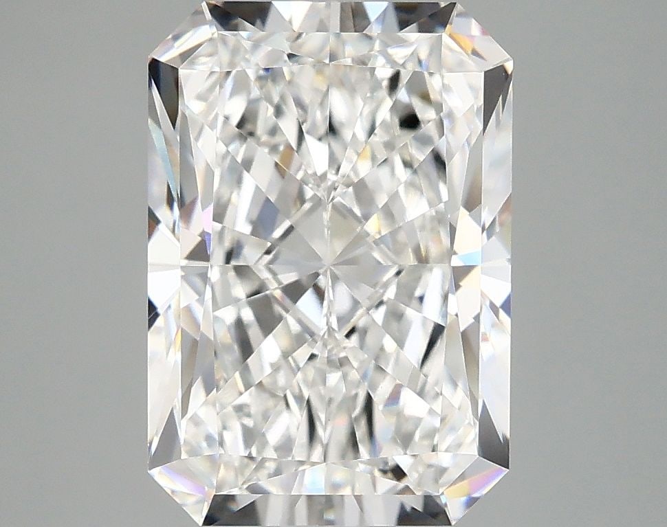 IGI Radiant 3.99ct E VVS2 - Loose Lab Diamond: IGI Radiant 3.99ct E VVS2 - Loose Lab Diamond Item Specifics: Source: This Is A Real Diamond Grown In A Lab Not Mined. Carat: 3.99 Cut: - Color: E Clarity: VVS2 Polish: EX Symmetry: EX Measurements: 1