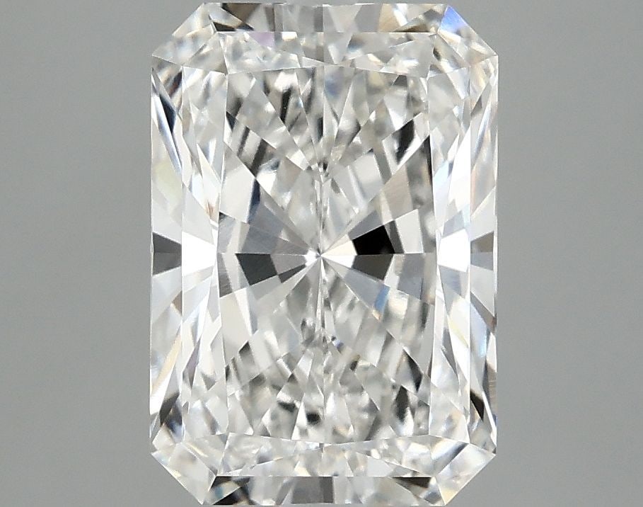 IGI Radiant 3.1ct F VVS2 - Loose Lab Diamond: IGI Radiant 3.1ct F VVS2 - Loose Lab Diamond Item Specifics: Source: This Is A Real Diamond Grown In A Lab Not Mined. Carat: 3.1 Cut: - Color: F Clarity: VVS2 Polish: EX Symmetry: EX Measurements: 10.