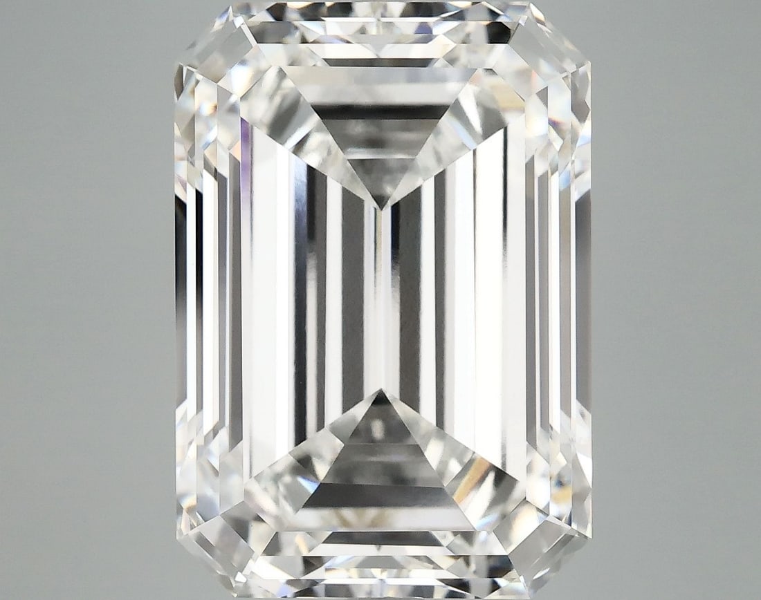IGI Emerald 12.23ct F VVS2 - Loose Lab Diamond: IGI Emerald 12.23ct F VVS2 - Loose Lab Diamond Item Specifics: Source: This Is A Real Diamond Grown In A Lab Not Mined. Carat: 12.23 Cut: - Color: F Clarity: VVS2 Polish: EX Symmetry: EX Measurements: