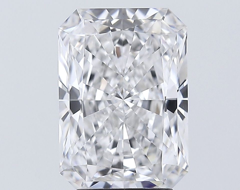 GIA Radiant 3.79ct F VVS1 - Loose Lab Diamond: GIA Radiant 3.79ct F VVS1 - Loose Lab Diamond Item Specifics: Source: This Is A Real Diamond Grown In A Lab Not Mined. Carat: 3.79 Cut: - Color: F Clarity: VVS1 Polish: EX Symmetry: EX Measurements: 1