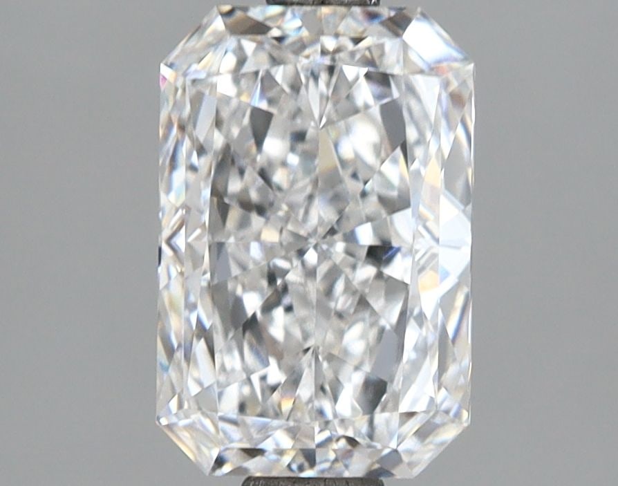 IGI Radiant 2.04ct D VVS1 - Loose Lab Diamond: IGI Radiant 2.04ct D VVS1 - Loose Lab Diamond Item Specifics: Source: This Is A Real Diamond Grown In A Lab Not Mined. Carat: 2.04 Cut: - Color: D Clarity: VVS1 Polish: EX Symmetry: EX Measurements: 9