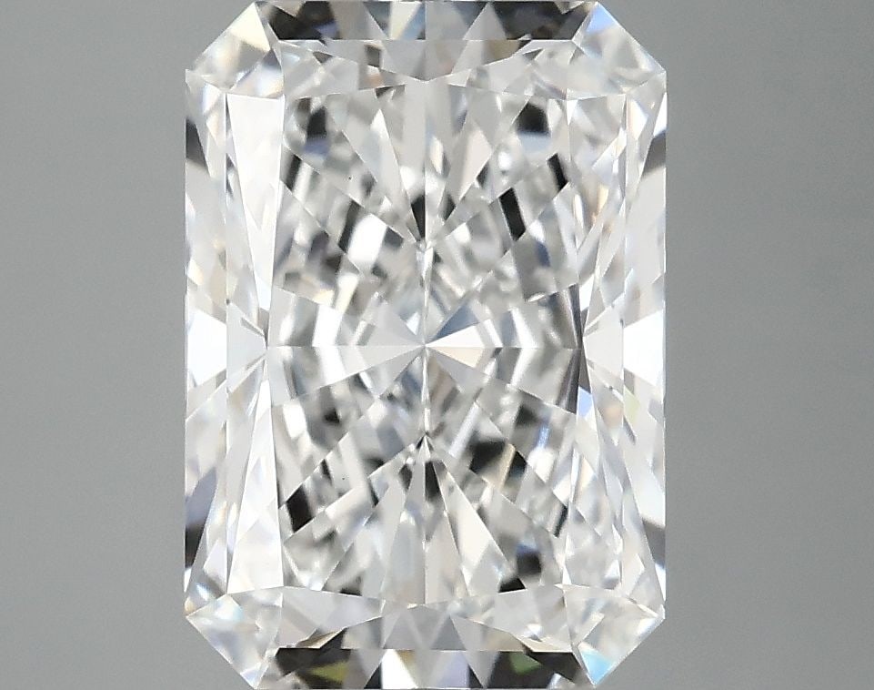 IGI Radiant 4.02ct E VVS2 - Loose Lab Diamond: IGI Radiant 4.02ct E VVS2 - Loose Lab Diamond Item Specifics: Source: This Is A Real Diamond Grown In A Lab Not Mined. Carat: 4.02 Cut: - Color: E Clarity: VVS2 Polish: EX Symmetry: EX Measurements: 1