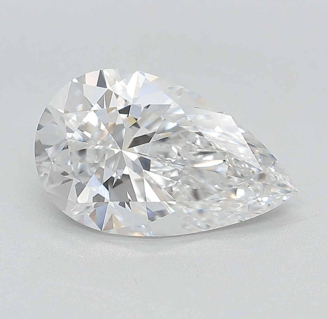 IGI Pear 3.21ct E VVS2 - Loose Lab Diamond: IGI Pear 3.21ct E VVS2 - Loose Lab Diamond Item Specifics: Source: This Is A Real Diamond Grown In A Lab Not Mined. Carat: 3.21 Cut: - Color: E Clarity: VVS2 Polish: EX Symmetry: EX Measurements: 13.3